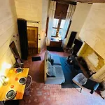 T1 Bis Of Character With Mezzanine In Old Tours