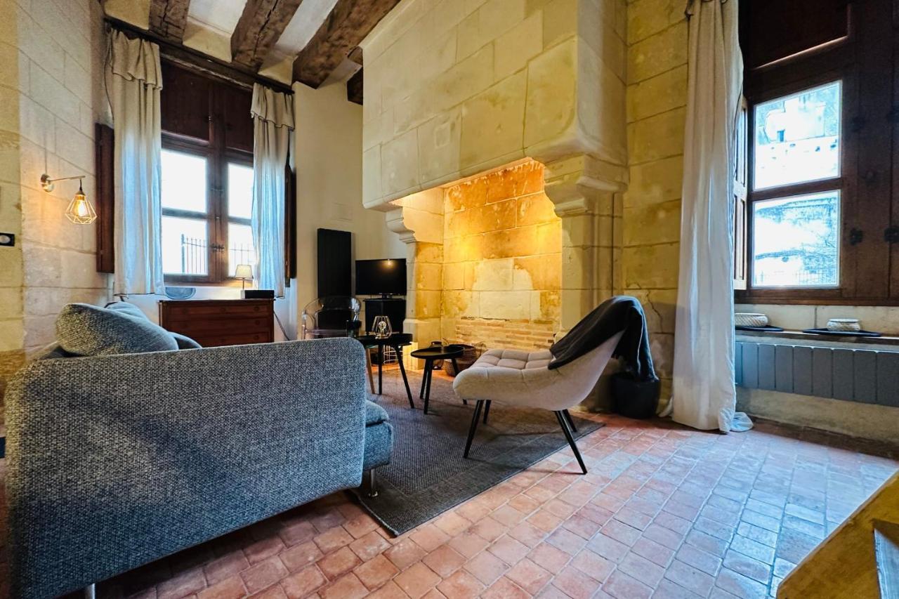 T1 Bis Of Character With Mezzanine In Old Tours